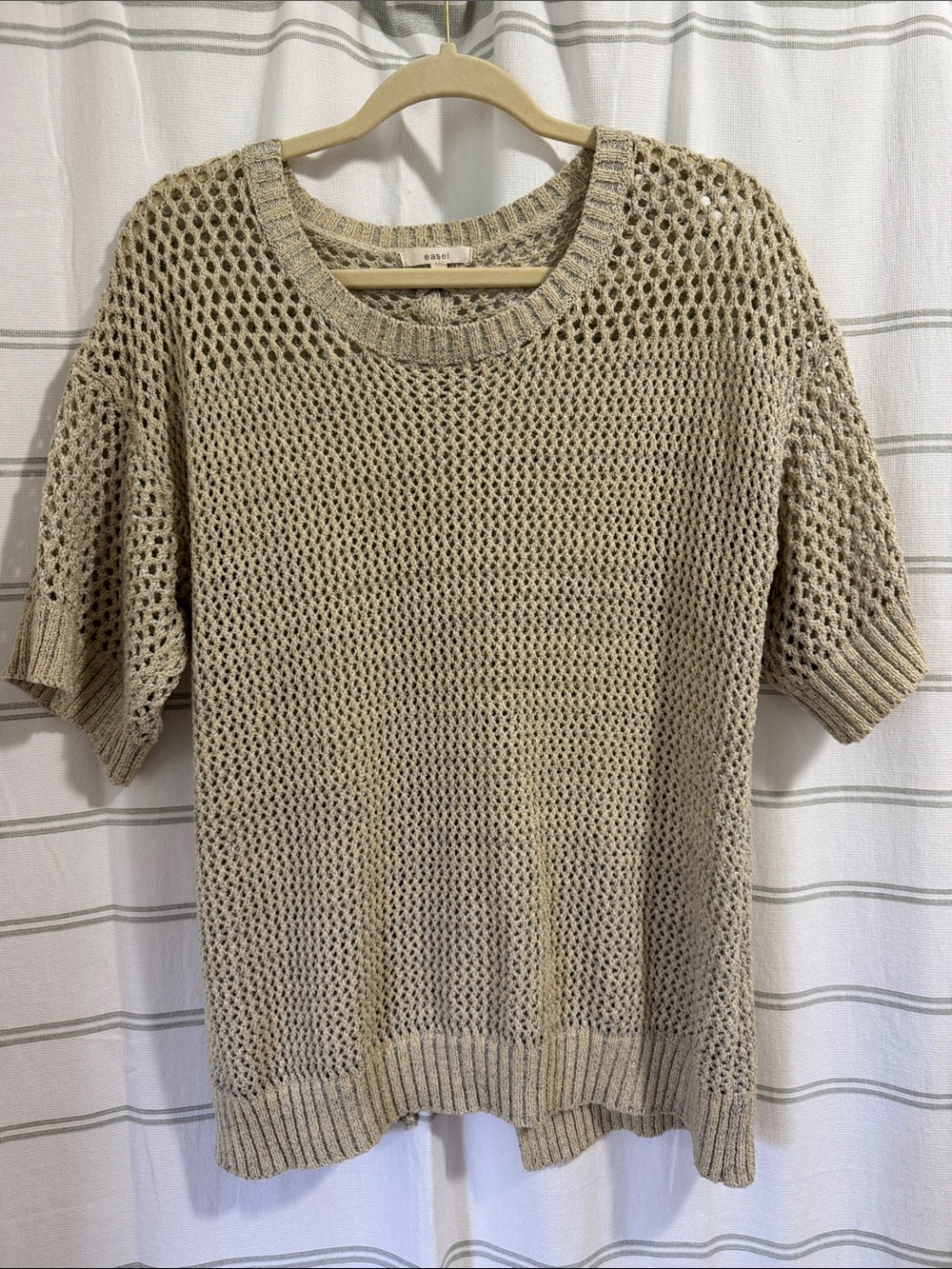 easel Taupe Open-Knit Short Sleeve Sweater